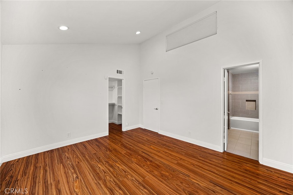 3751 Prestwick Drive