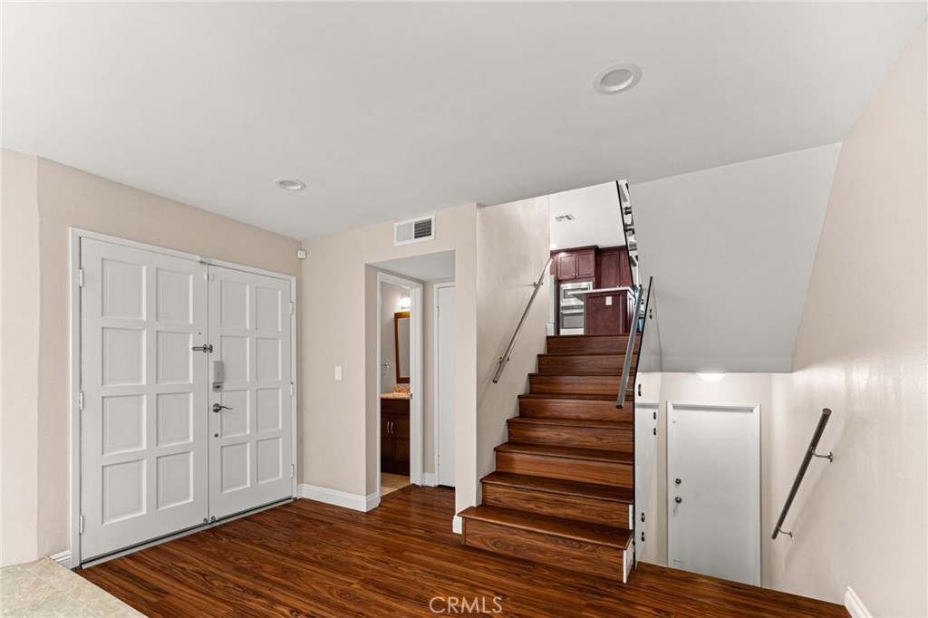 3751 Prestwick Drive