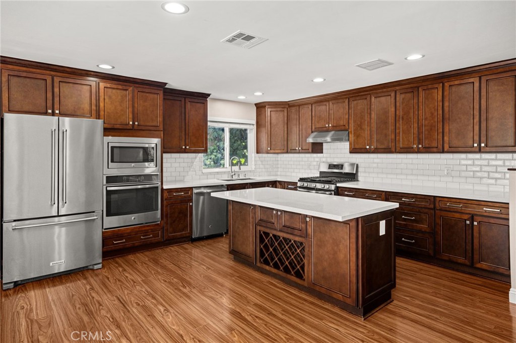 3751 Prestwick Drive