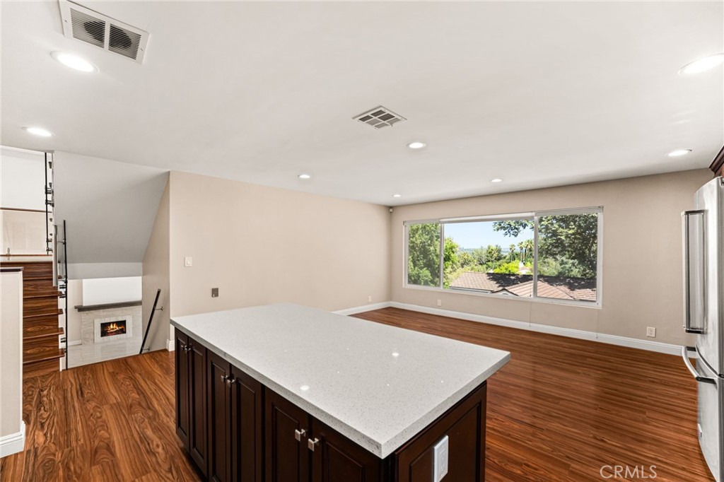 3751 Prestwick Drive