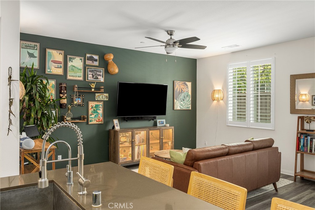 4782 E Washington Avenue