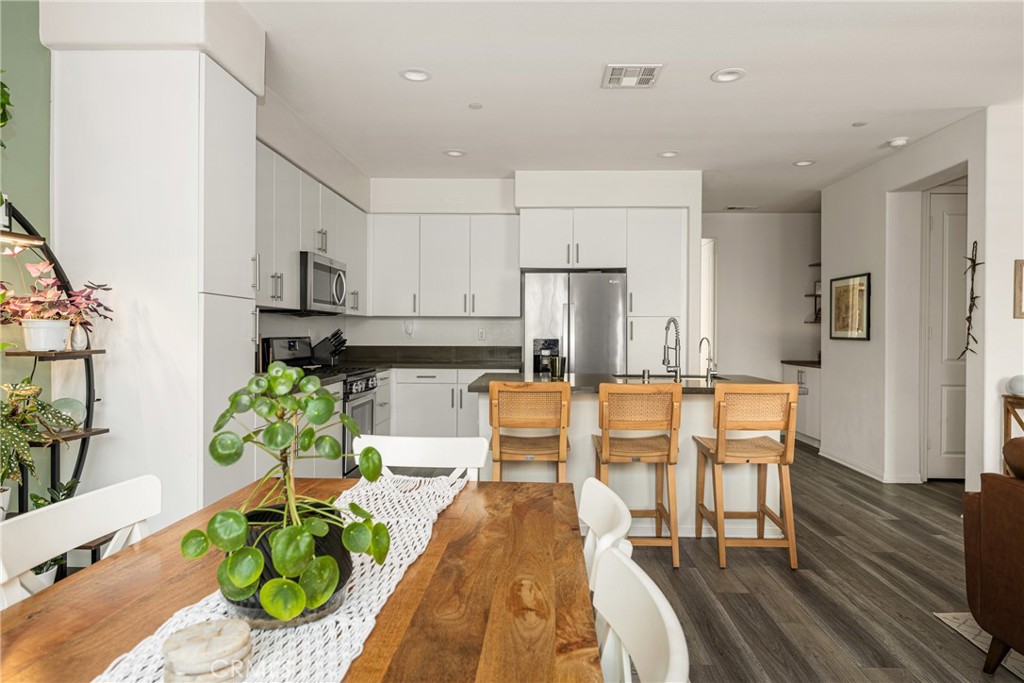 4782 E Washington Avenue