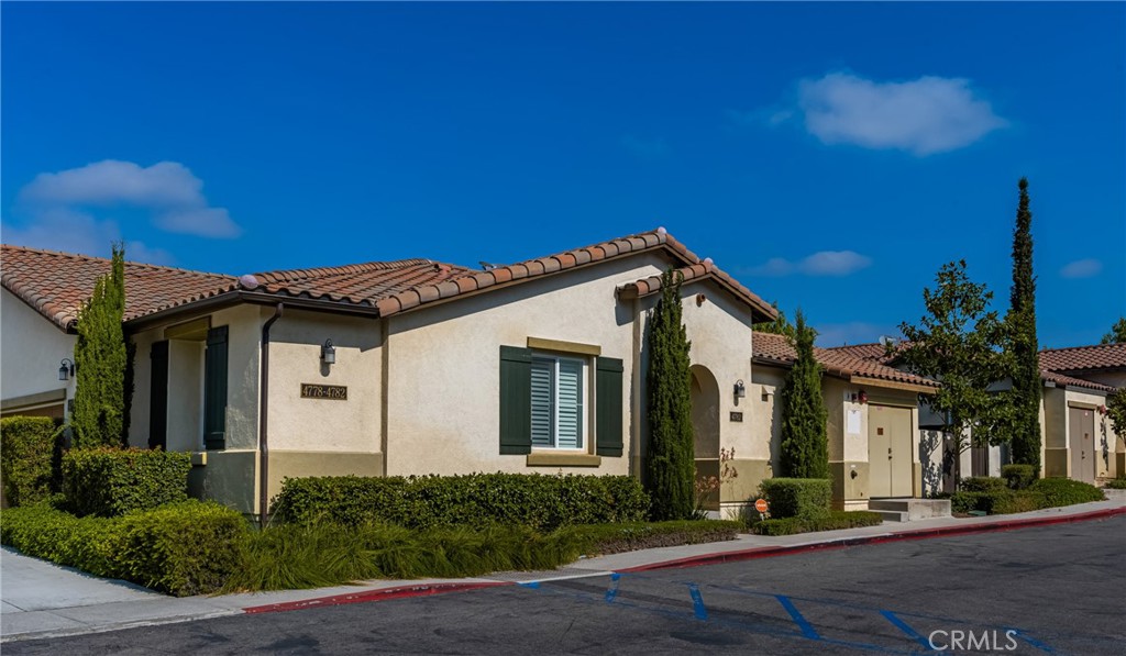 4782 E Washington Avenue