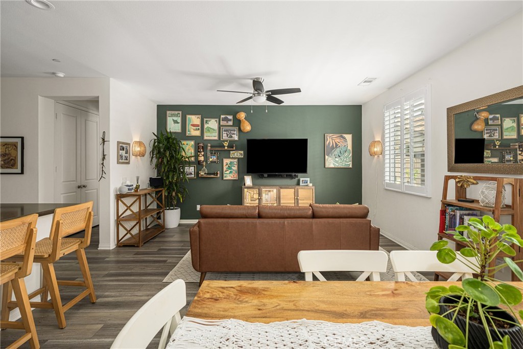 4782 E Washington Avenue