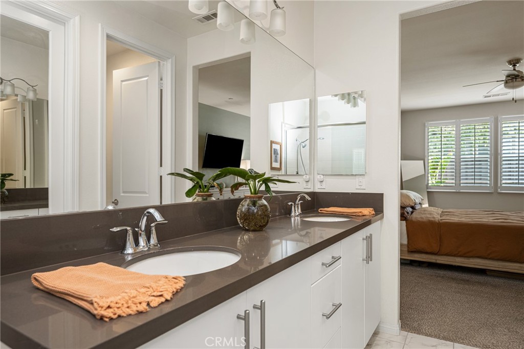 4782 E Washington Avenue