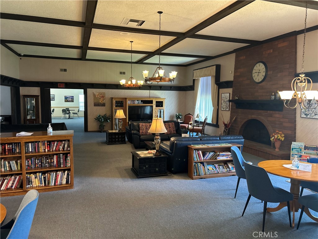 2851 Rolling Hills Drive 1