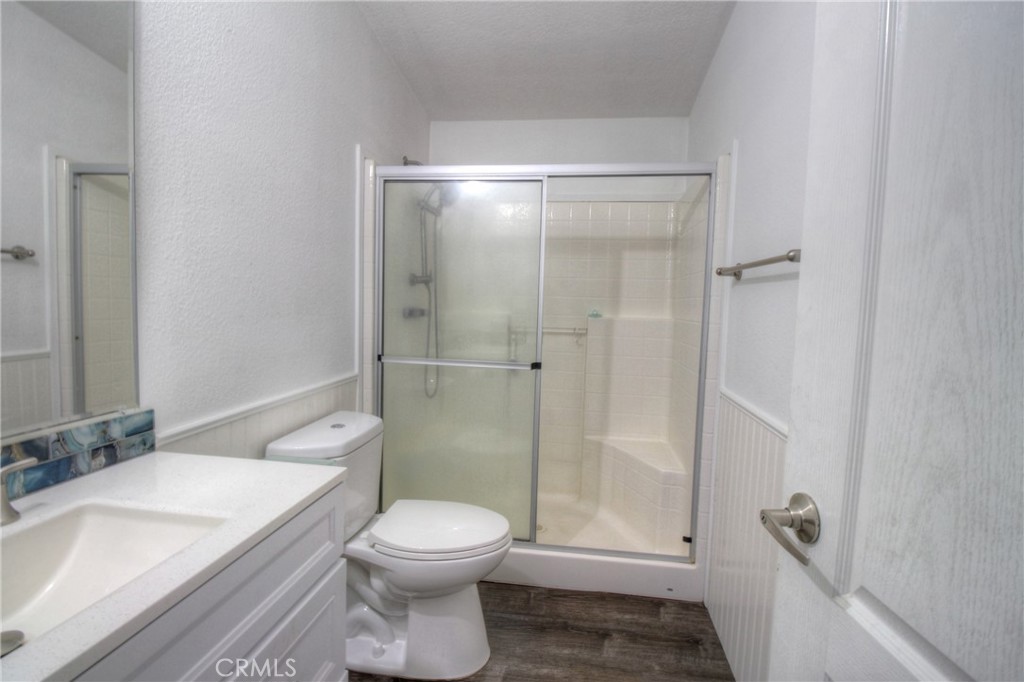 2851 Rolling Hills Drive 1