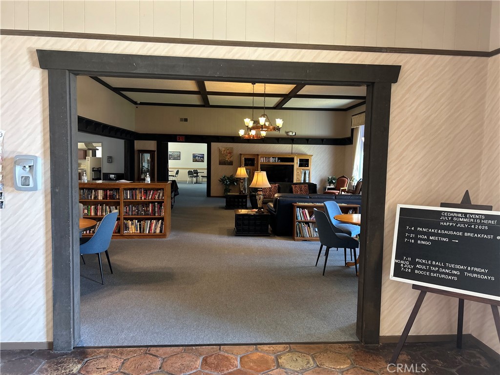 2851 Rolling Hills Drive 1