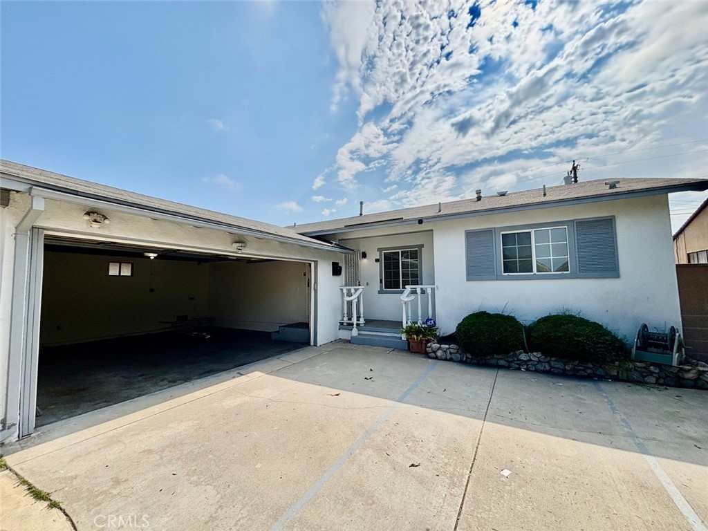 16316 Sylvanwood Avenue