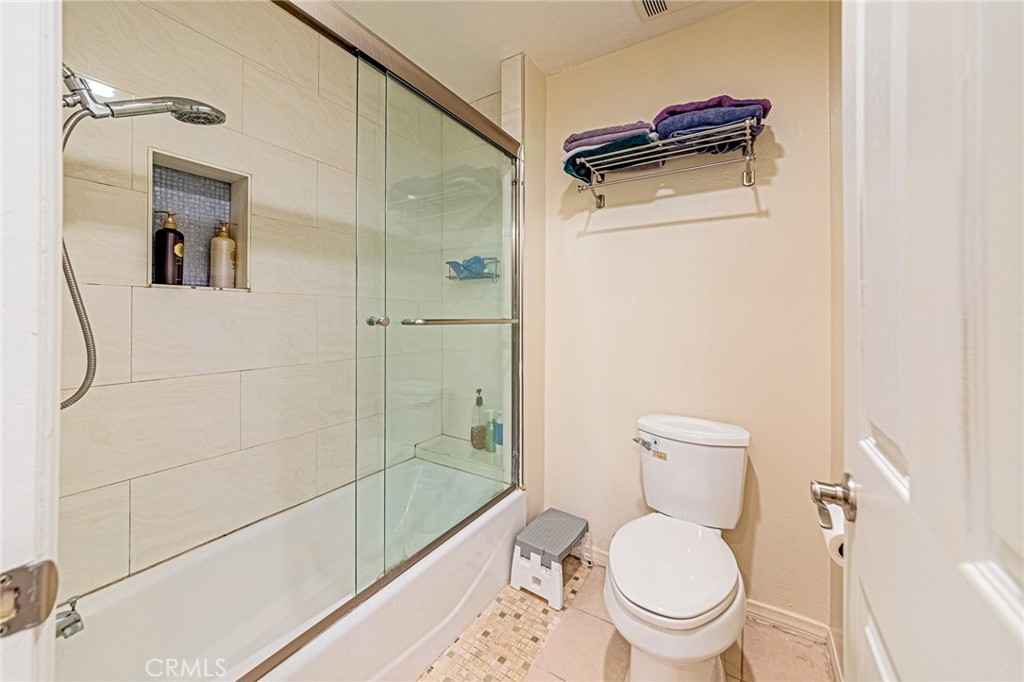 435 S La Fayette Park Place 219