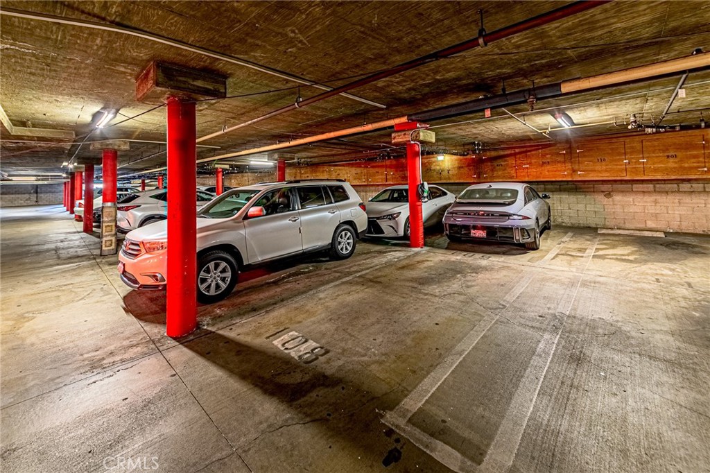 435 S La Fayette Park Place 219