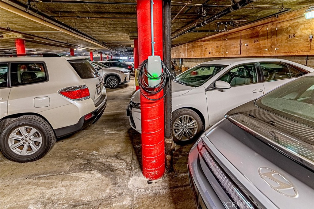 435 S La Fayette Park Place 219