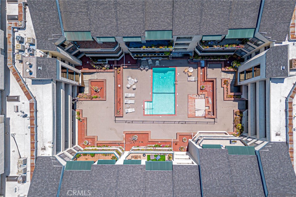 435 S La Fayette Park Place 219