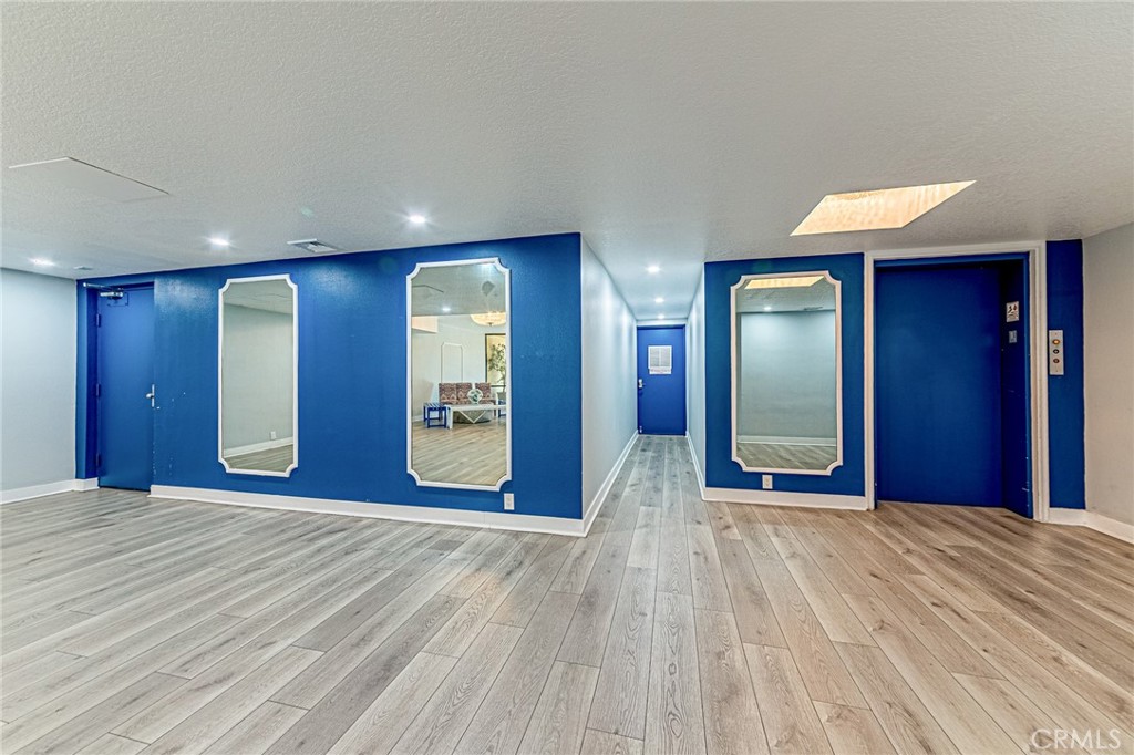 435 S La Fayette Park Place 219