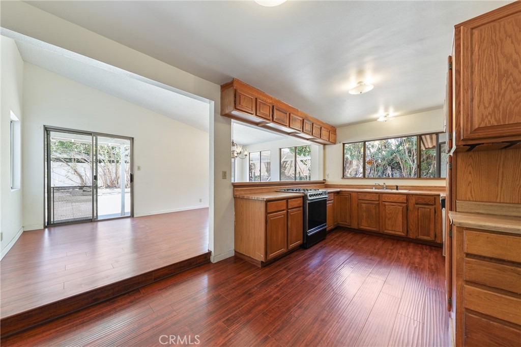 4840 Sunnybrook