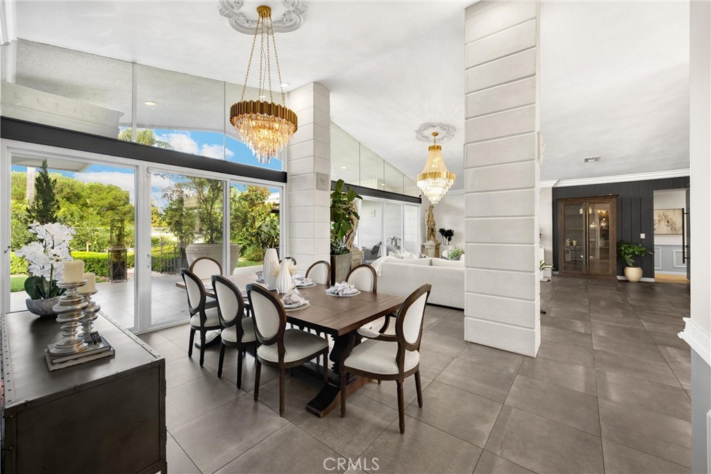 4332 Parkview Drive
