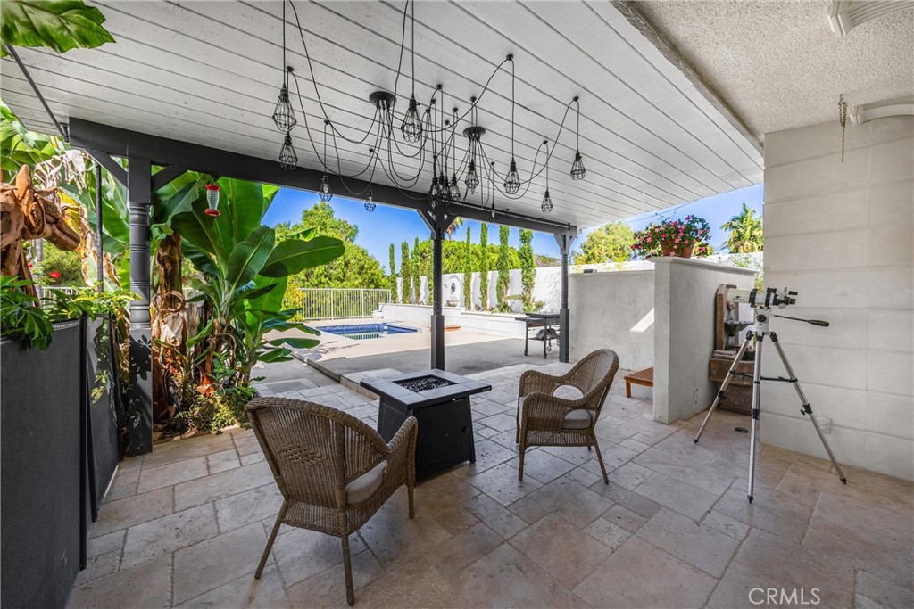 4332 Parkview Drive