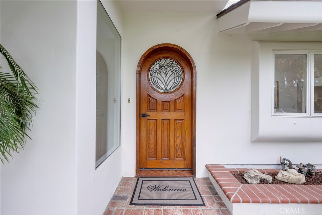 755 E Sunny Hills Rd