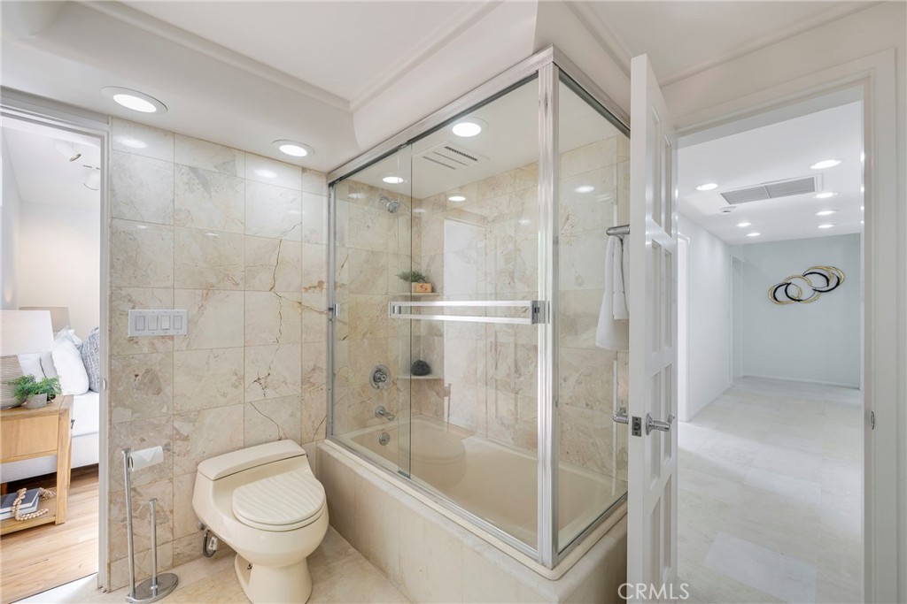 755 E Sunny Hills Rd