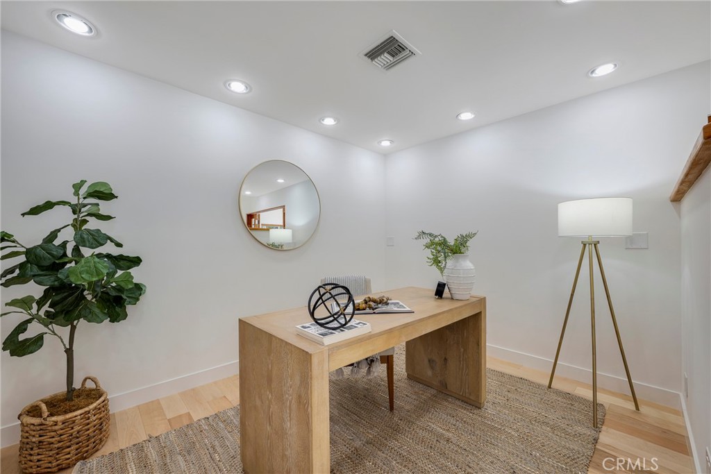 755 E Sunny Hills Rd