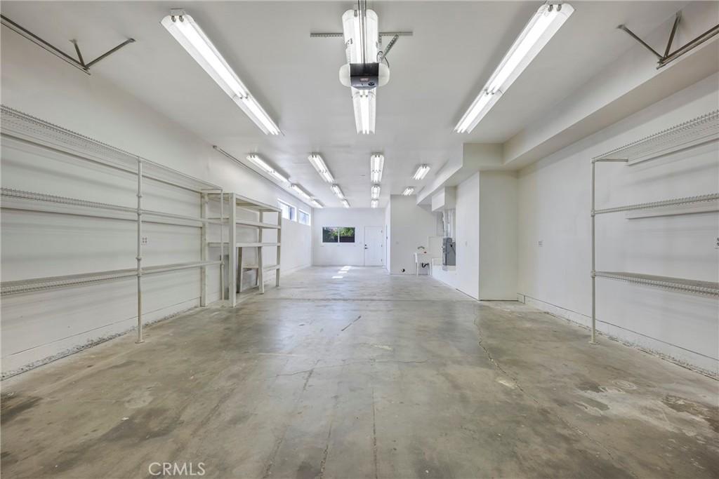 755 E Sunny Hills Rd