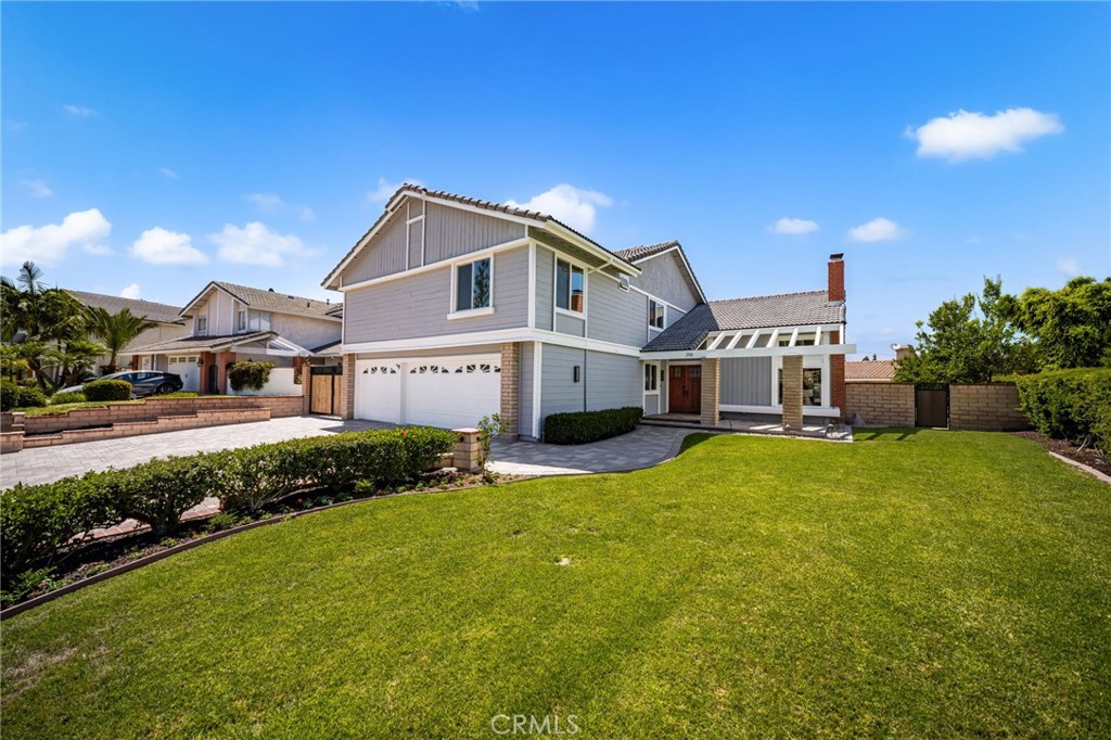 719 S Goldfinch Way