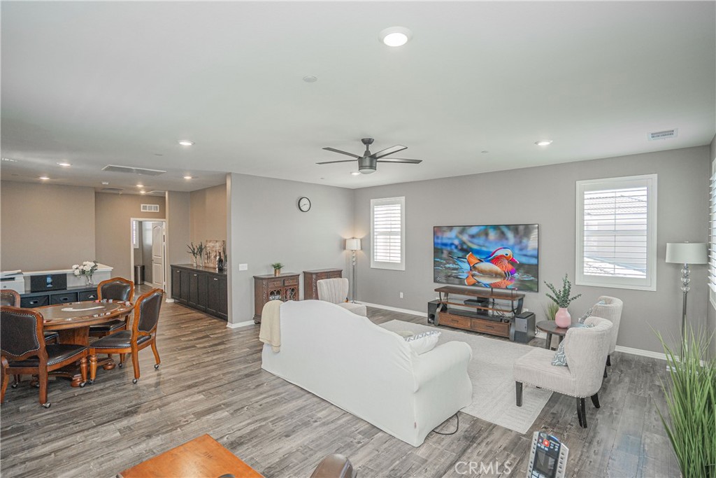 3142 E Olympic Drive