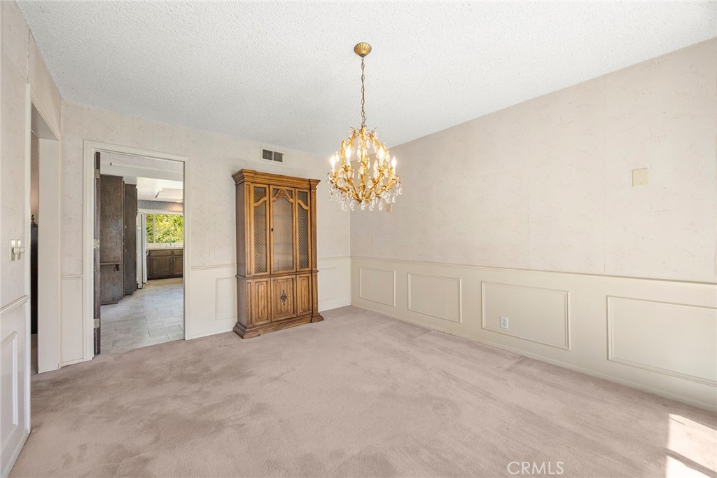5409 Willowick Circle