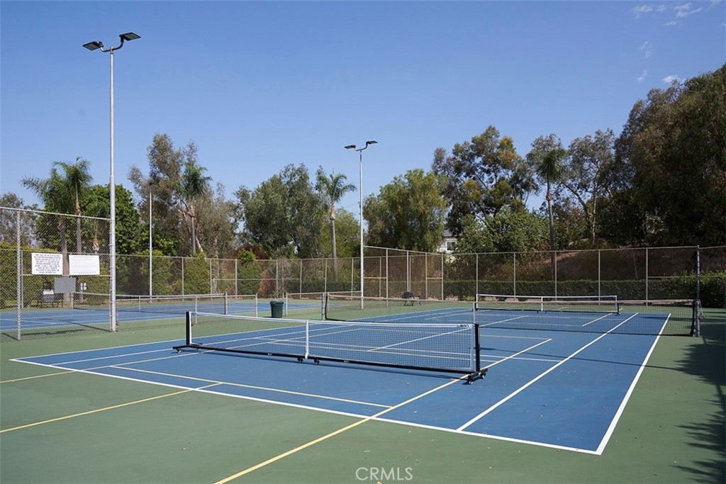 5409 Willowick Circle