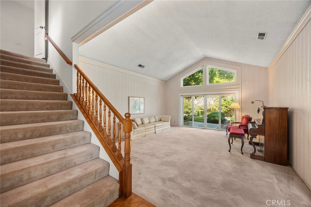 5409 Willowick Circle