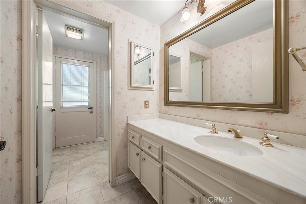 5409 Willowick Circle