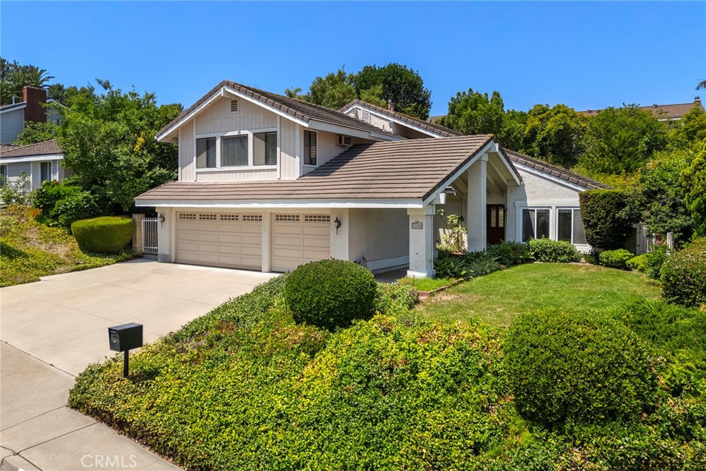 5409 Willowick Circle