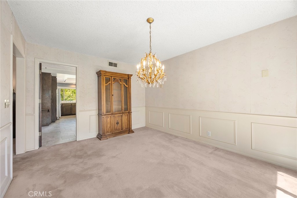 5409 Willowick Circle