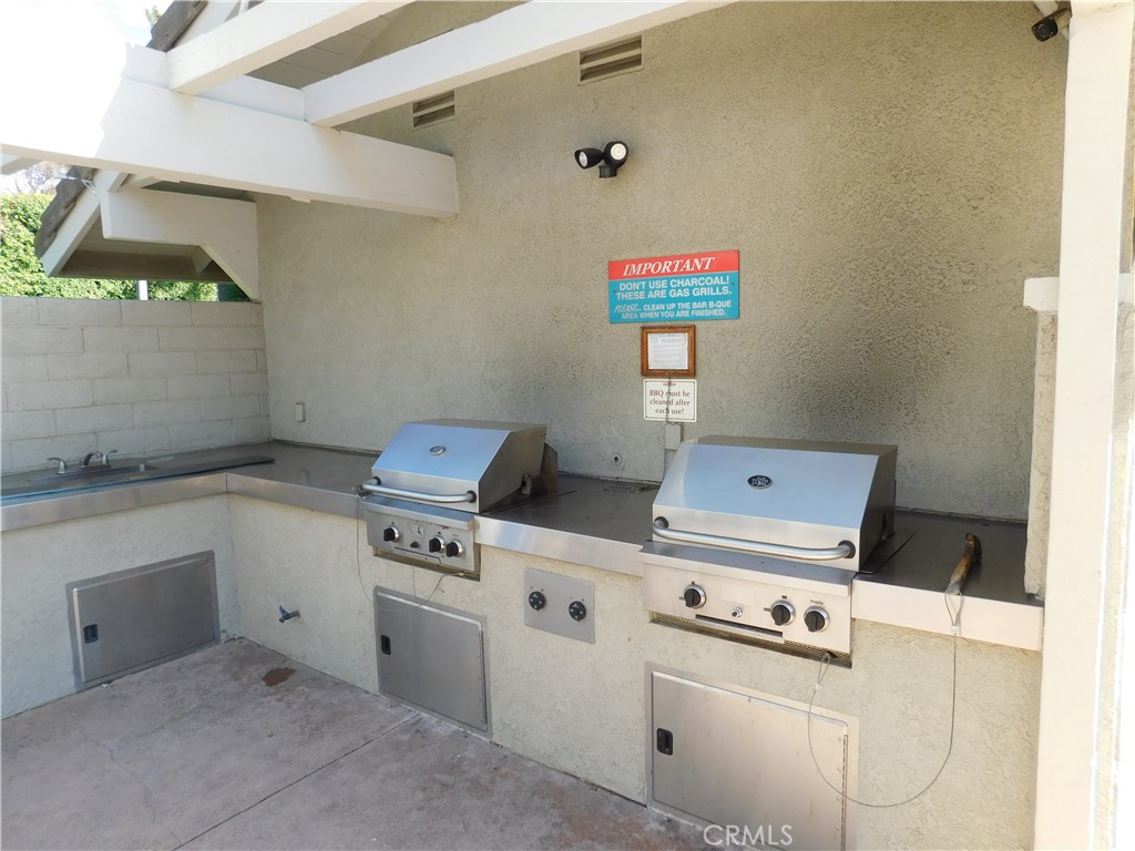 5409 Willowick Circle