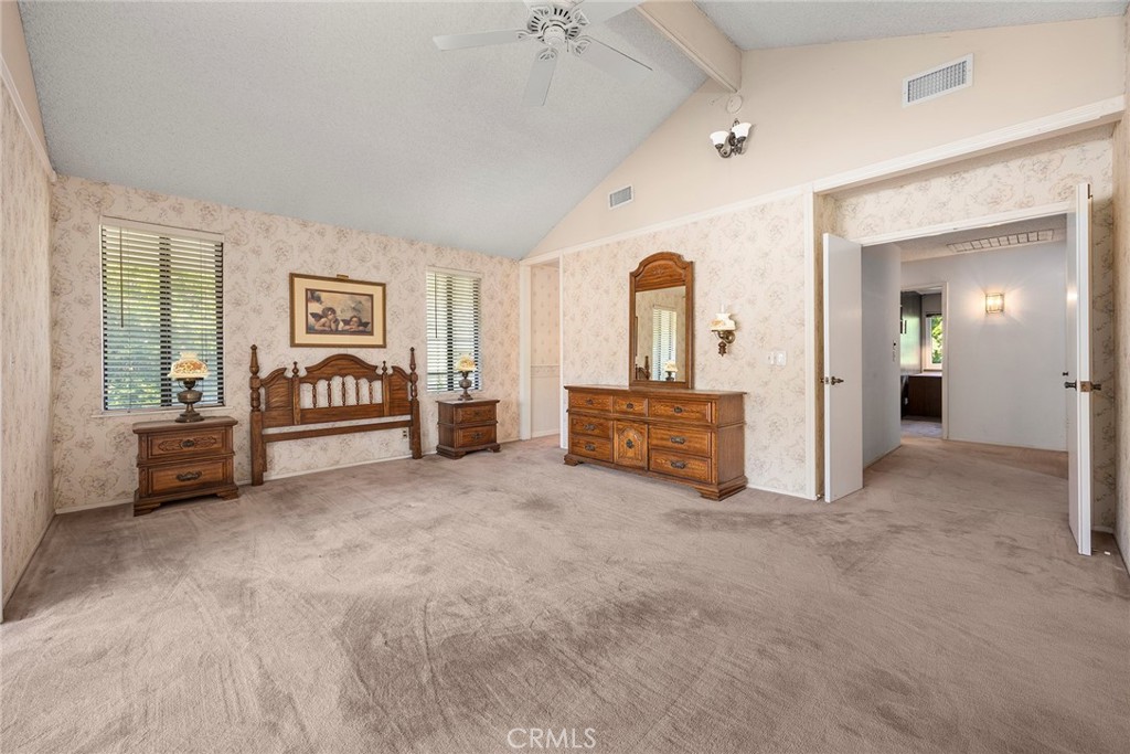 5409 Willowick Circle