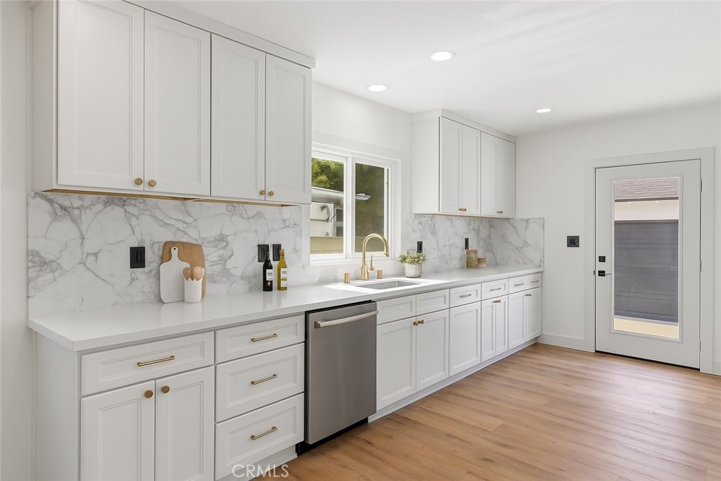 8954 Kramerwood Place