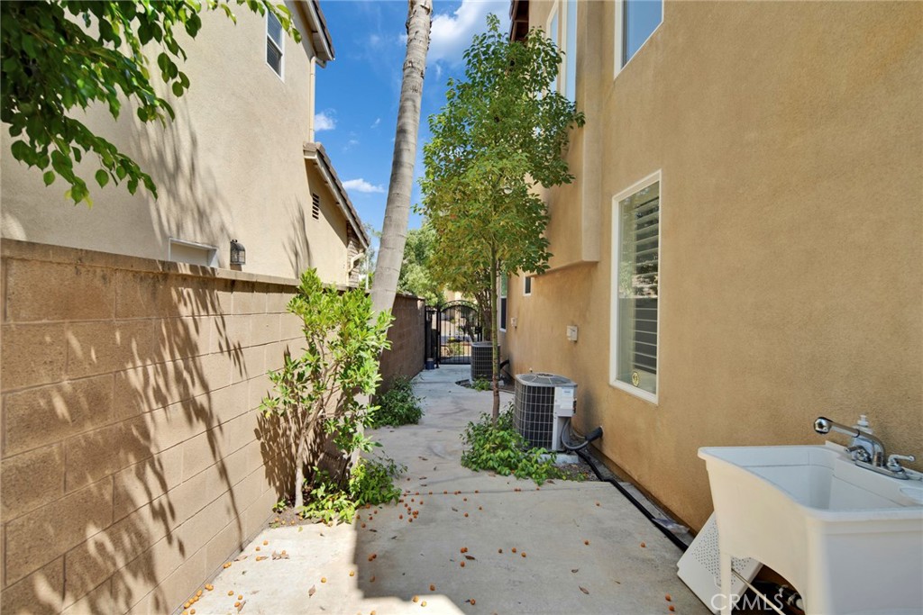 3002 Blackwood Court