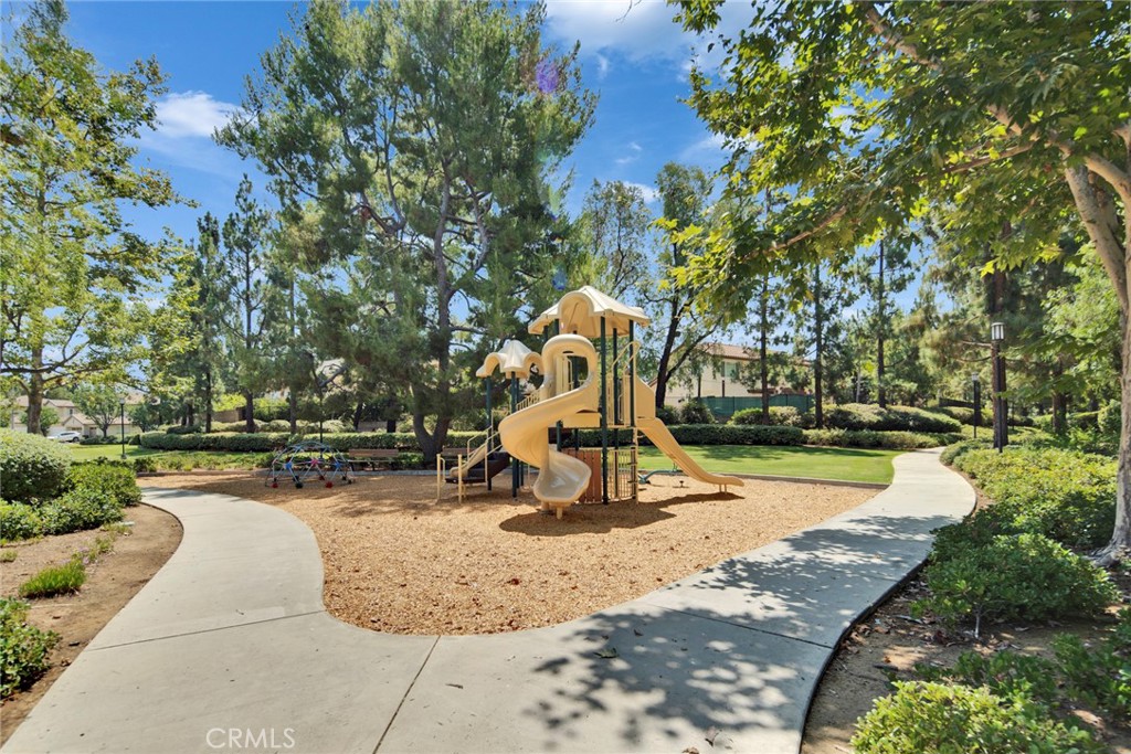 3002 Blackwood Court