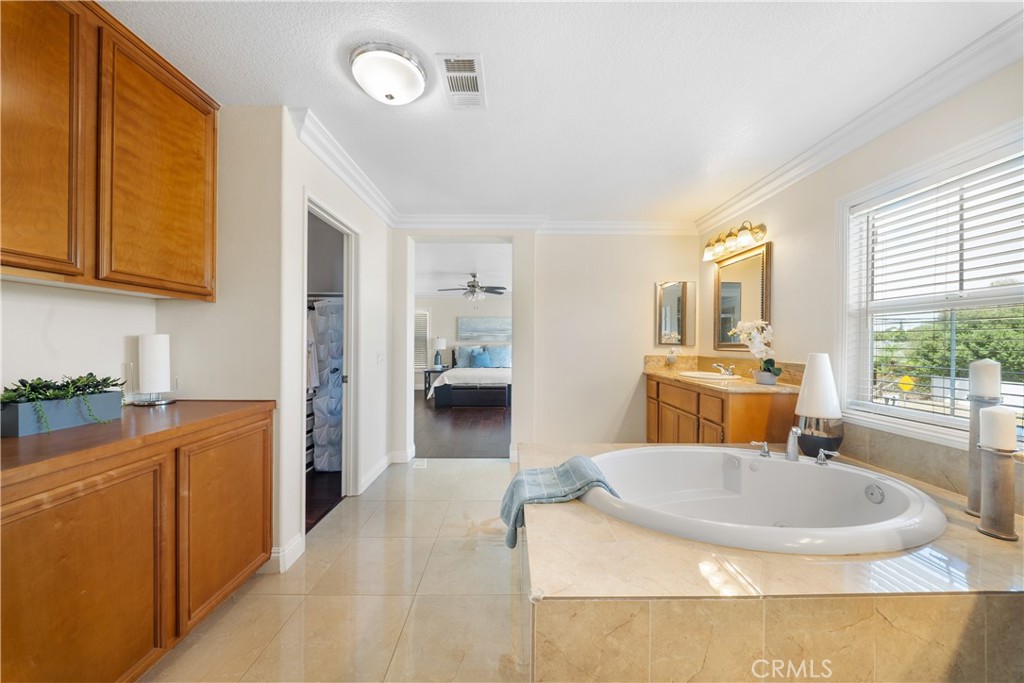 13 Frances Circle