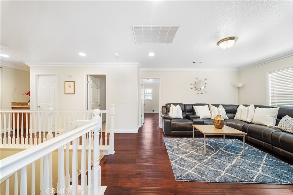 13 Frances Circle