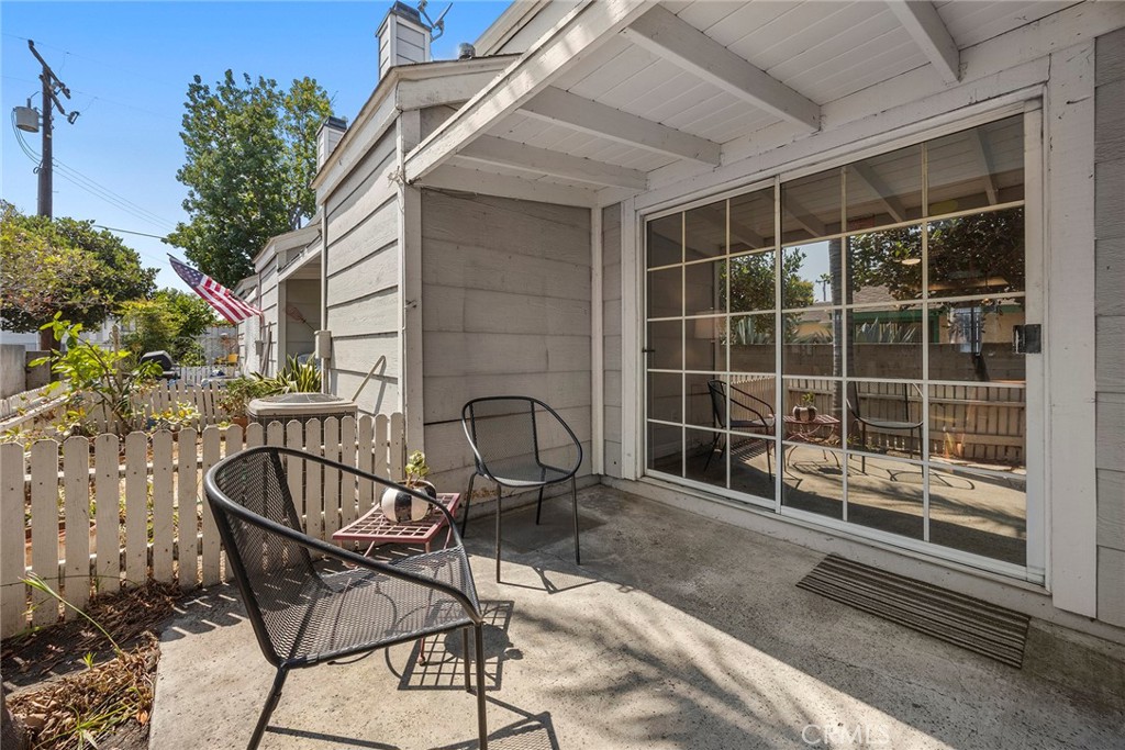 2410 W Orangethorpe Avenue 4