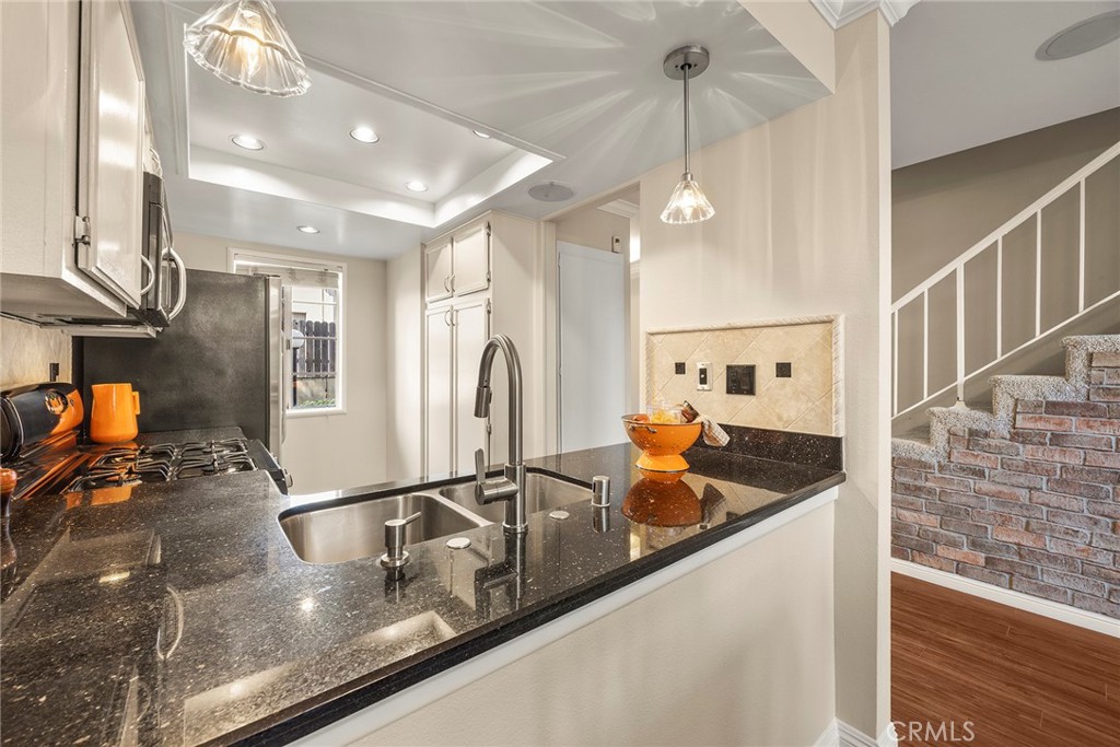 2410 W Orangethorpe Avenue 4