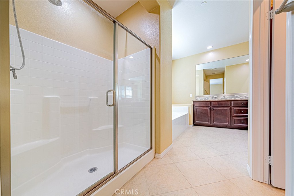 12495 Olive Lane