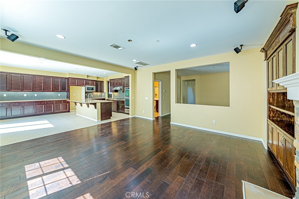 12495 Olive Lane