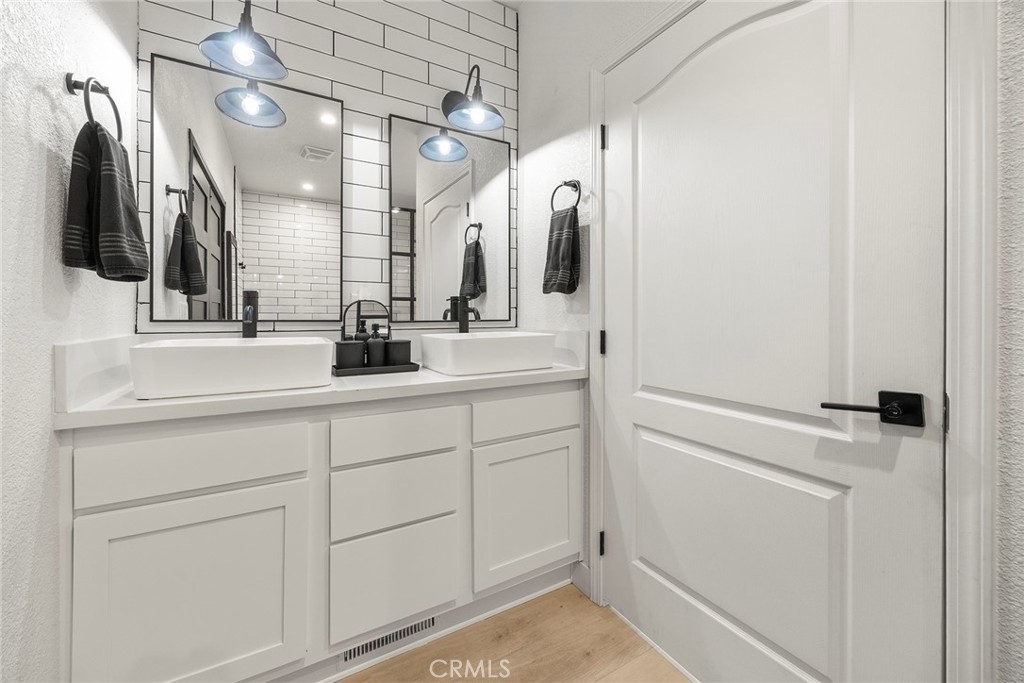 2851 Rolling Hills Drive 243