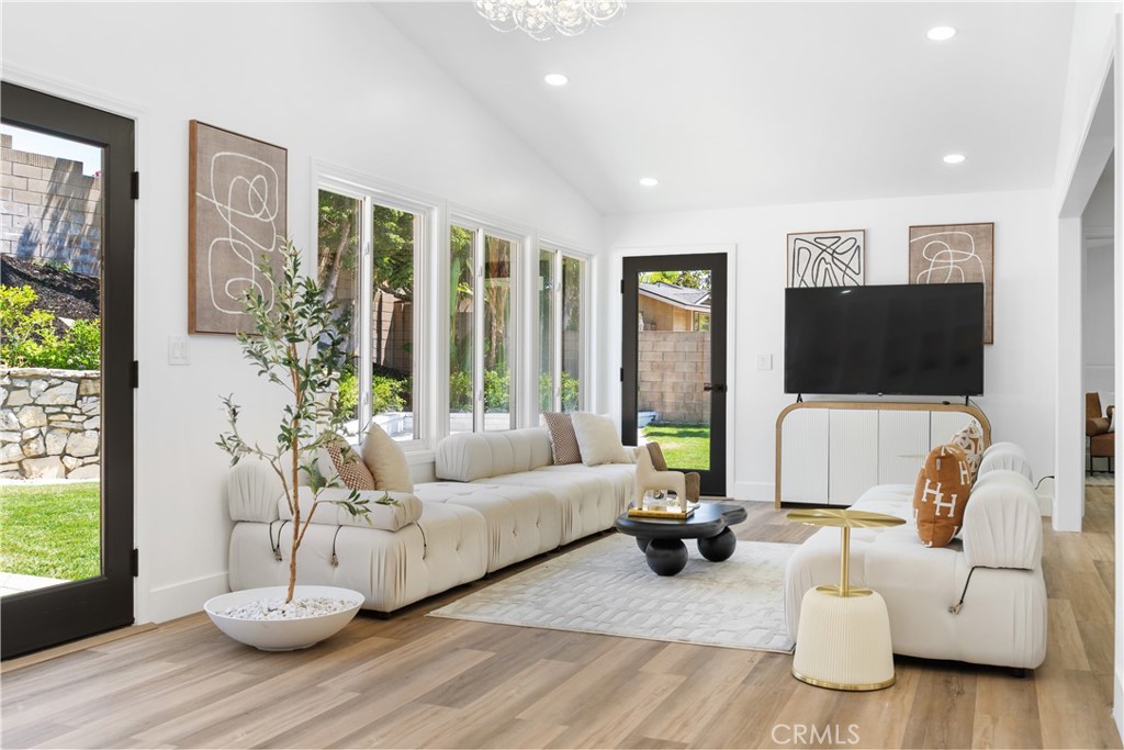 4816 Saint Andrews Avenue