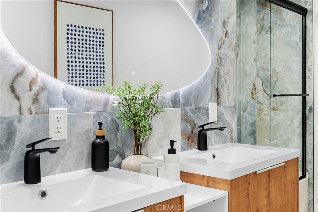 4816 Saint Andrews Avenue