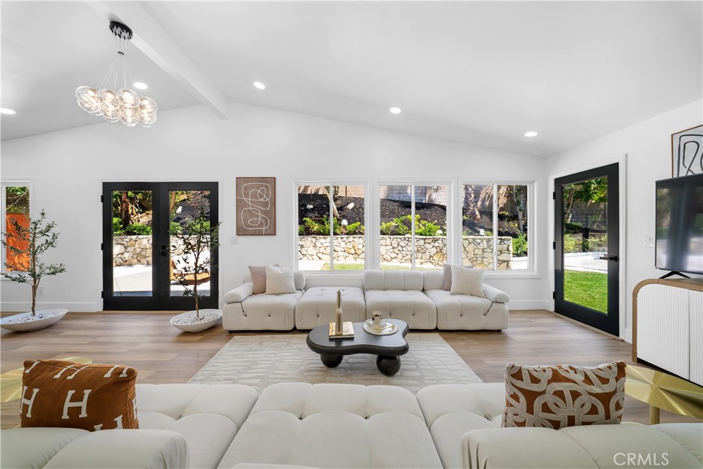 4816 Saint Andrews Avenue