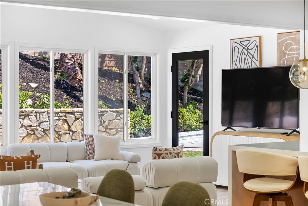 4816 Saint Andrews Avenue