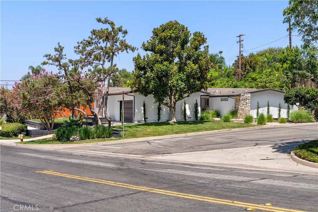 4816 Saint Andrews Avenue